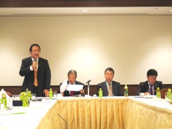 松永副本部長、岩瀬、萩原両実行委員長がテントリ推進への協力を呼びかけた