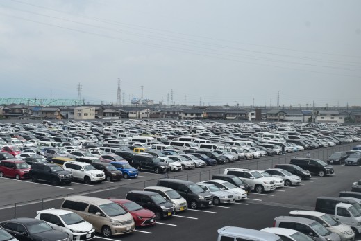 ２０００台を超える車両を集荷