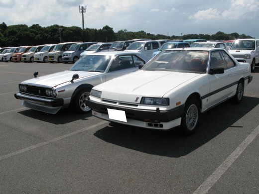 「鉄仮面」RSターボ（60年式、R30系）と「ジャパン」（55年式、C210系）の「昭和車」スカイライン
