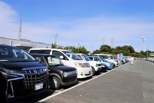 バラエティー豊かな出品車