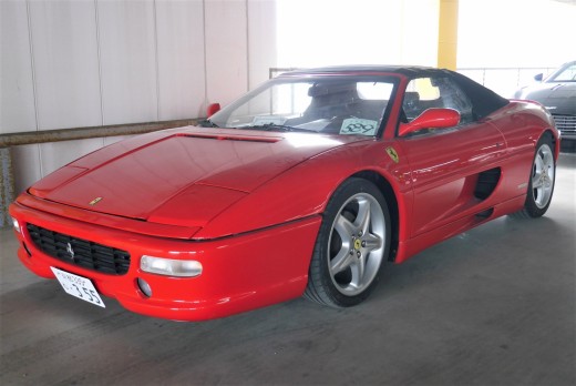 フェラーリ「F３５５スパイダー」