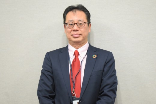 新しく会場長に就いた新井健一会場長