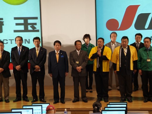 青年部から、粕谷部会長が挨拶