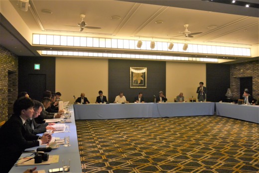 近畿２府４県が一堂に会し金融委員長会議