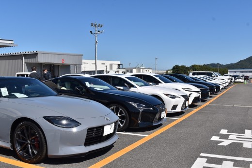 良質な国産車も多数出品された