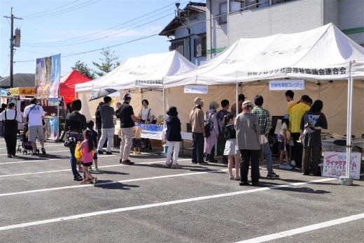 西原マルシェなど地元振興のイベントも多くの家族連れに人気だった