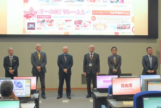 県外から多くの来賓が招かれた