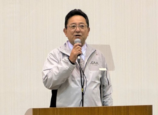 25周年の節目の開催に感謝の言葉を述べる斉藤社長