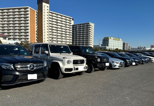 ”輸入車のジップ”ならではの良質車が並ぶ