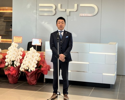 リバティの蓮尾社長があいさつを述べた