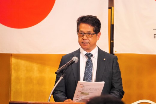 増田紀夫総務委員長が通常総会開会のあいさつ