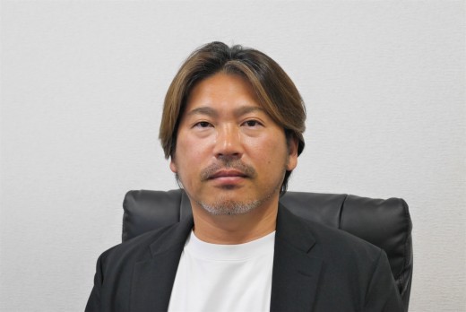 矢白木崇行社長