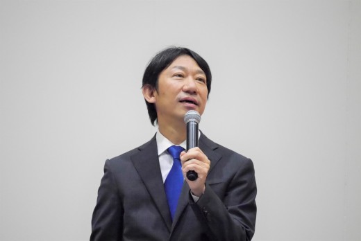 瀬田社長が感謝の言葉を述べた