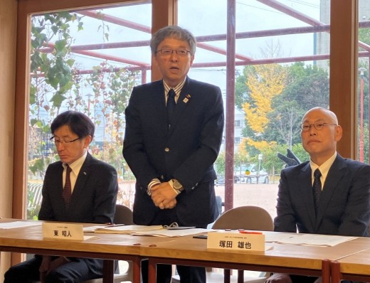 アットヨコハマの東昭人取締