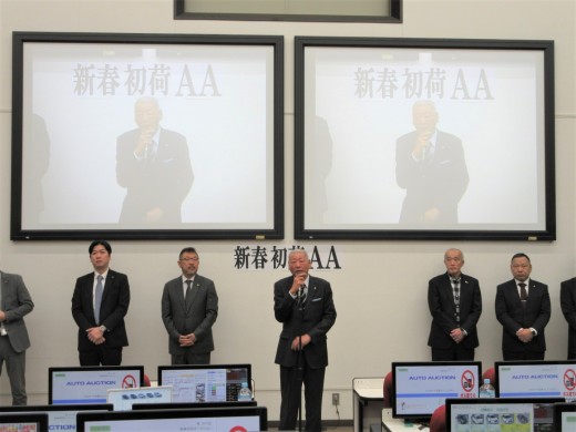 ＪＵ近畿の掛下会長が新年のあいさつを述べた