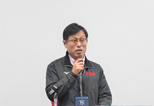笹井新会場長があいさつを述べた