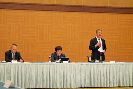 金融と小売振興の合同会議