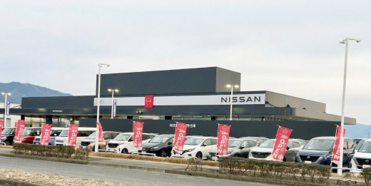 奈良日産「セレクトベース天理店」
