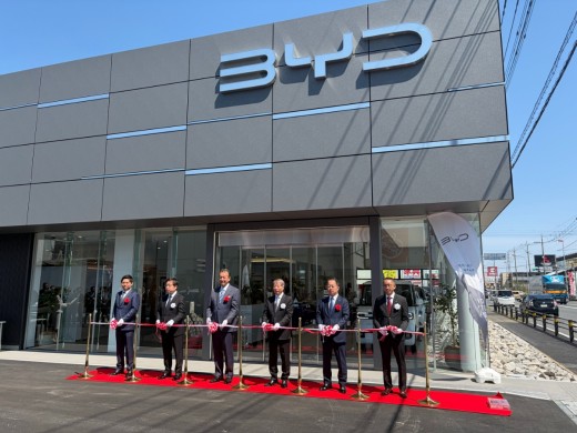 関越自動車道の川越ICから車で約2分ほどのところにありアクセス良好だ