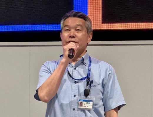 関谷会場長代行があいさつ