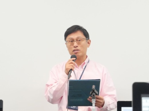 笹井会場長が感謝を述べる