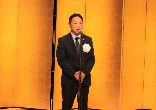 乾杯あいさつは塚田福会長