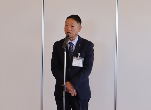 塚田取締役会長
