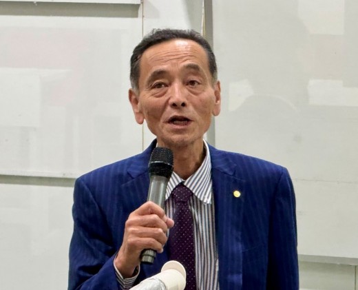 佐藤理事長があいさつ