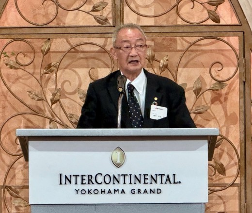 鎌田会長・理事長が50周年を迎えた謝辞を述べた