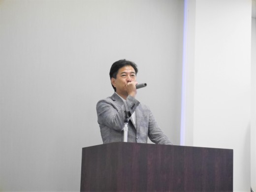 室田流通委員長が感謝の言葉を述べた