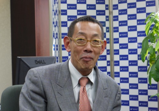 「不撓不屈の精神」で踏ん張った社員の努力に感動する塩原社長