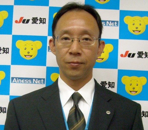 抱負を語る尾崎輝彦局長