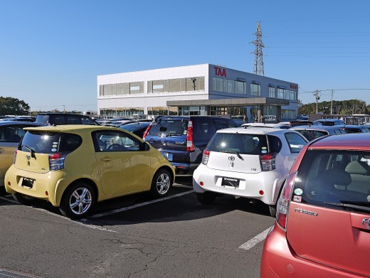 開設以来初めて、来場者駐車場もすべて出品車で埋め尽くされた