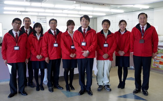 九州２会場限定、赤の「ＴＡＡジャケット」