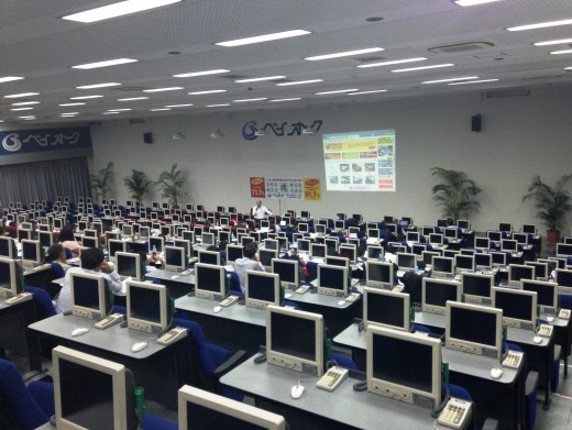 ベイオークのＡＡ会場を使った８０人規模の講習会