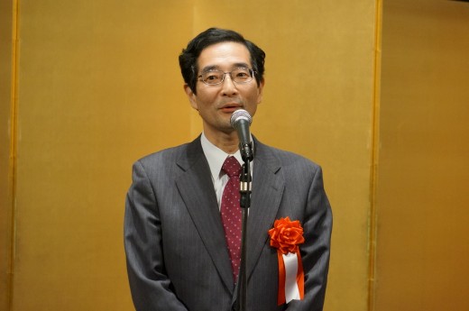 祝辞を述べる国交省和迩健二自動車局次長