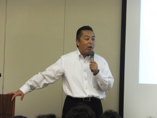講師の内田憲志先生