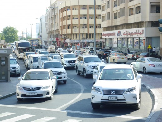 ドバイの街中を行き交う日本車の多さには驚かされた