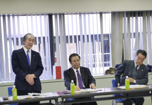 ＪＵ中販連・中商連の山田金融委員長（写真左）が挨拶した