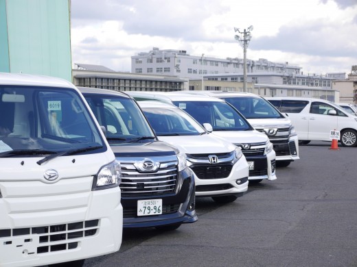 バラエティー豊かな出品車