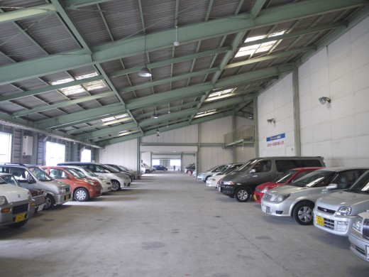 屋内型来場者駐車場は同社が会員を重視する証