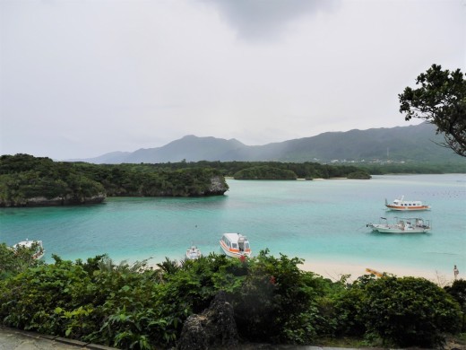 川平湾を見下ろす川平公園