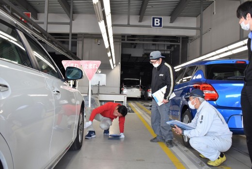 実車研修は少人数体制で行われた