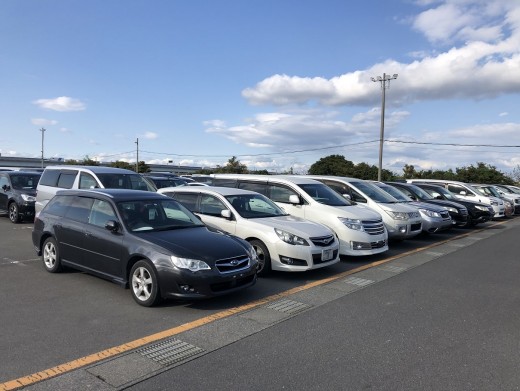 スバル販売店より良質車が多数出品された