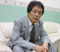 抱負を語る山口勝治社長