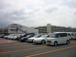 出品歴が３ヶ月ないユーザーコーナーも毎回2000台を集荷。こちらも西日本NO.1