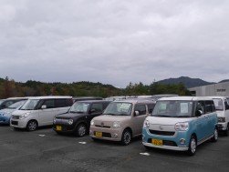 小売りに適した良質な軽自動車も多く集まる