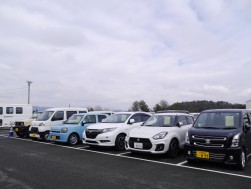 プラチナコーナーには高年式車が多数出品