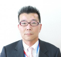 ハナテン尾崎和樹会場長