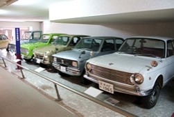 日本自動車博物館の展示車両（スズキの街エリア）